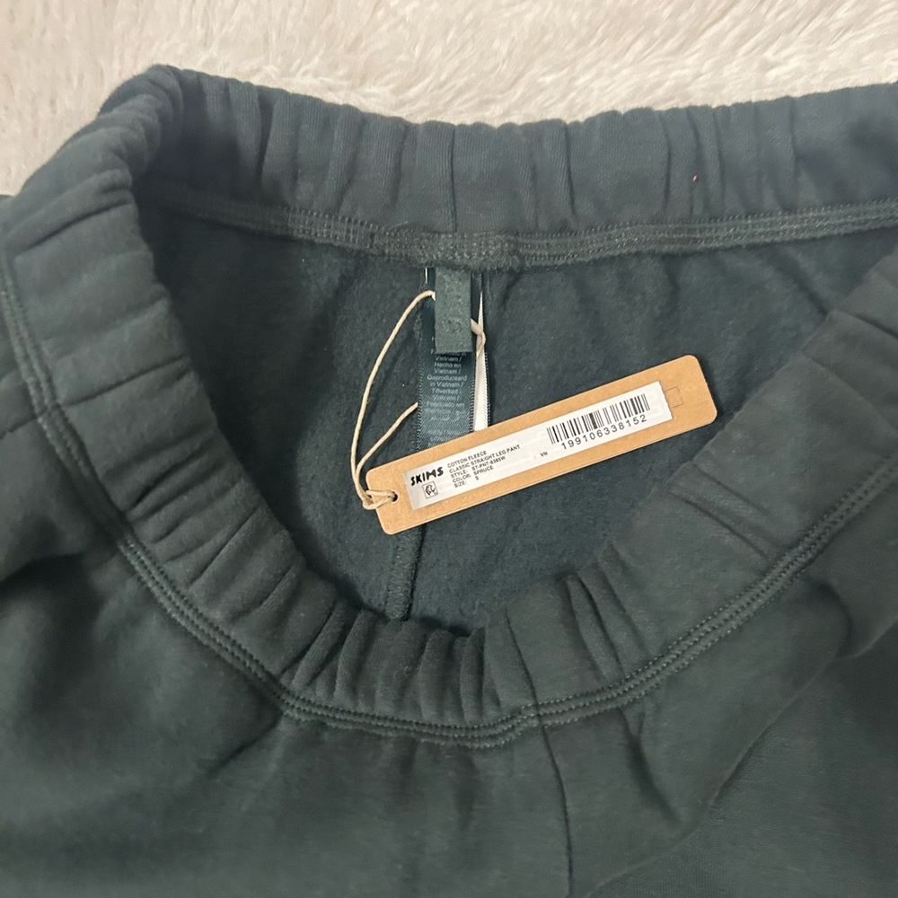 Skims Cotton Fleece Classic Straight Leg Pants - Clover Green - Picture 8 of 14